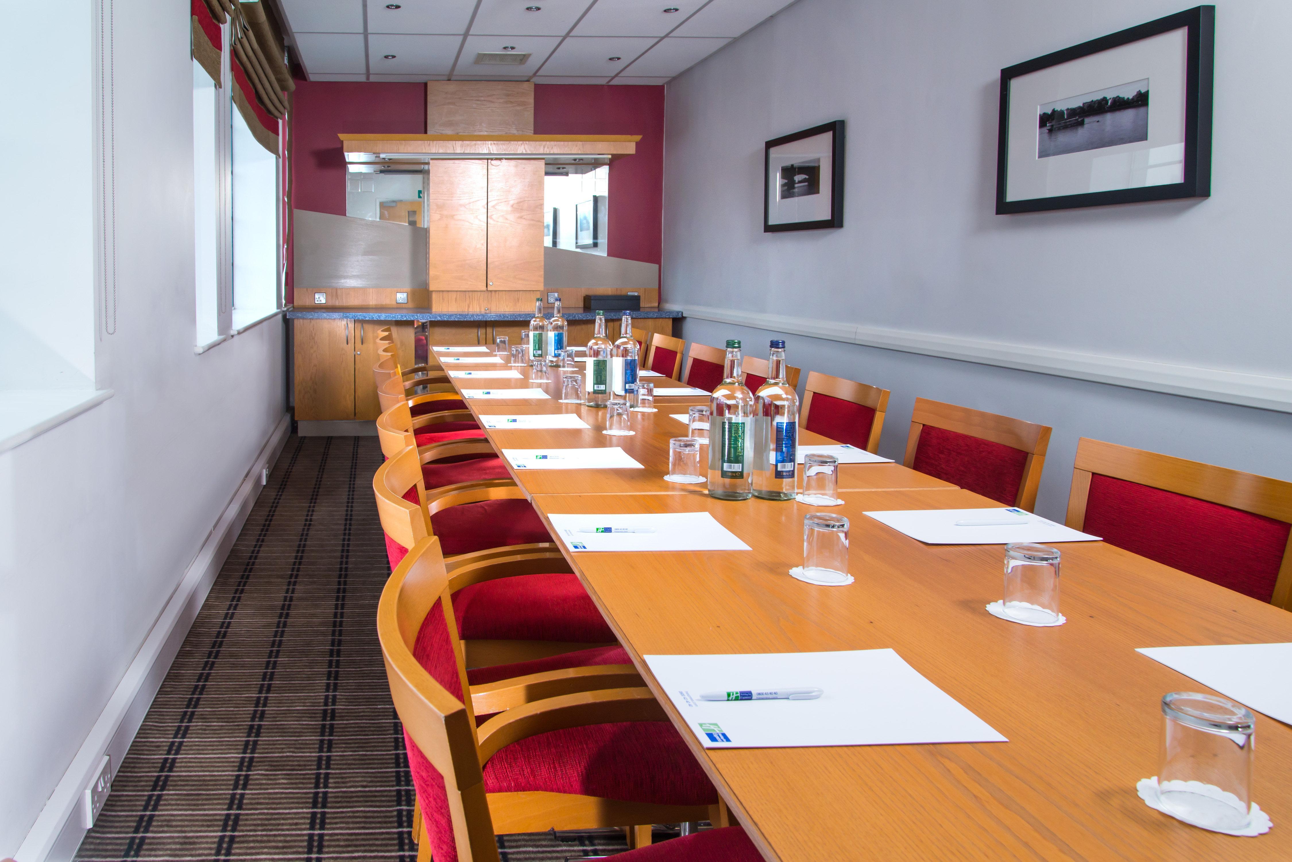 Hotel Express London Chingford By Ihg 3*