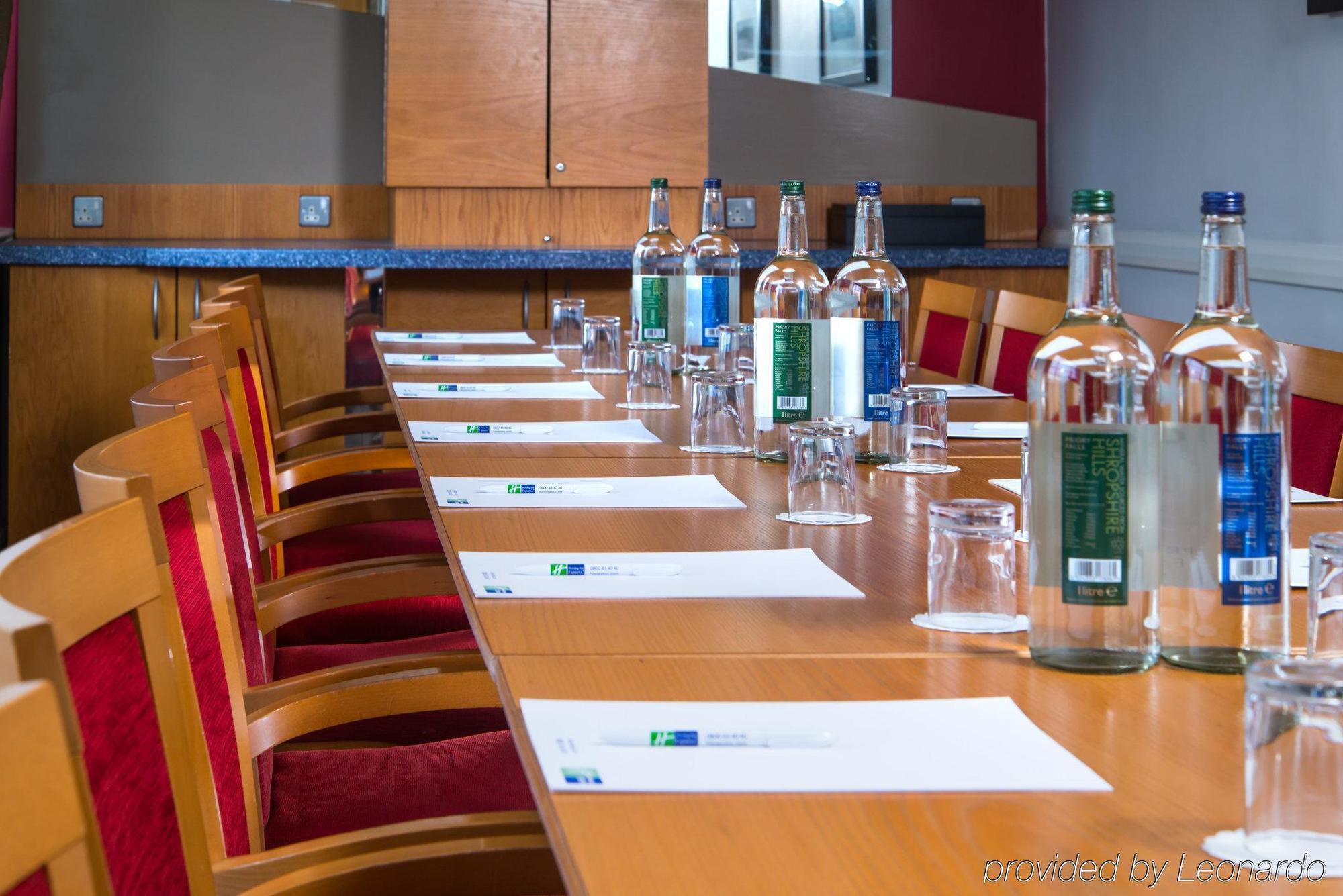 Hotel Express London Chingford By Ihg 3*