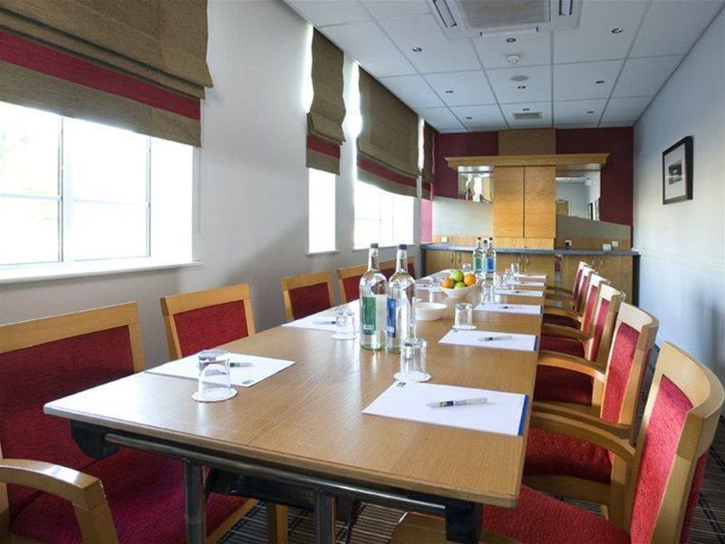 Express London Chingford By Ihg Waltham Forest